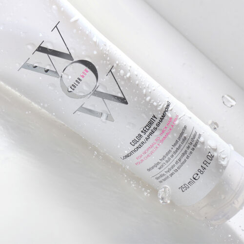 Color Security Conditioner f&uuml;r normal bis dickes gef&auml;rbtes Haar - Shampoo & Conditioner | L'Or&eacute;al Partner Shop